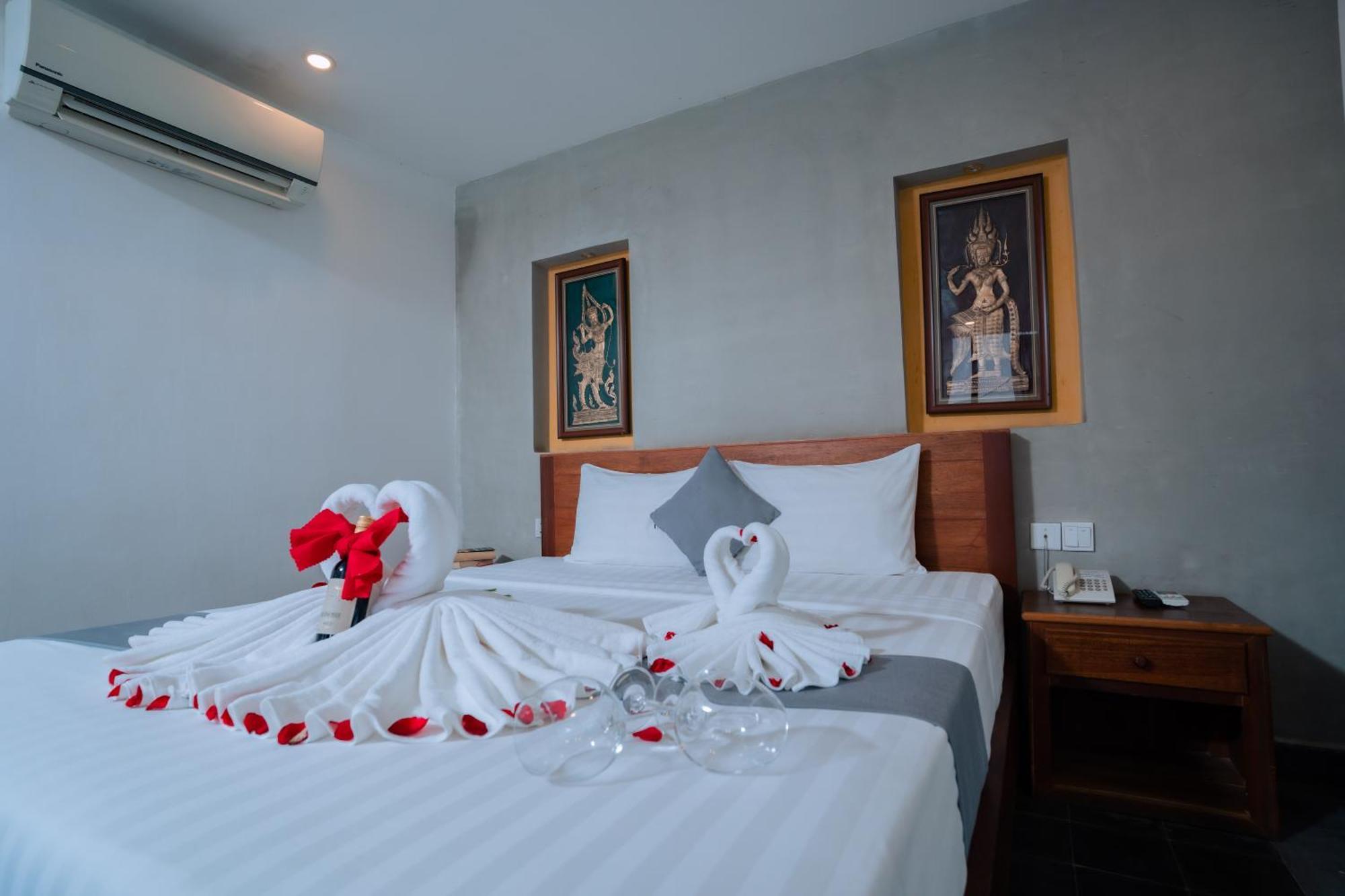 Home Chic Hotel Phnom Penh Eksteriør billede