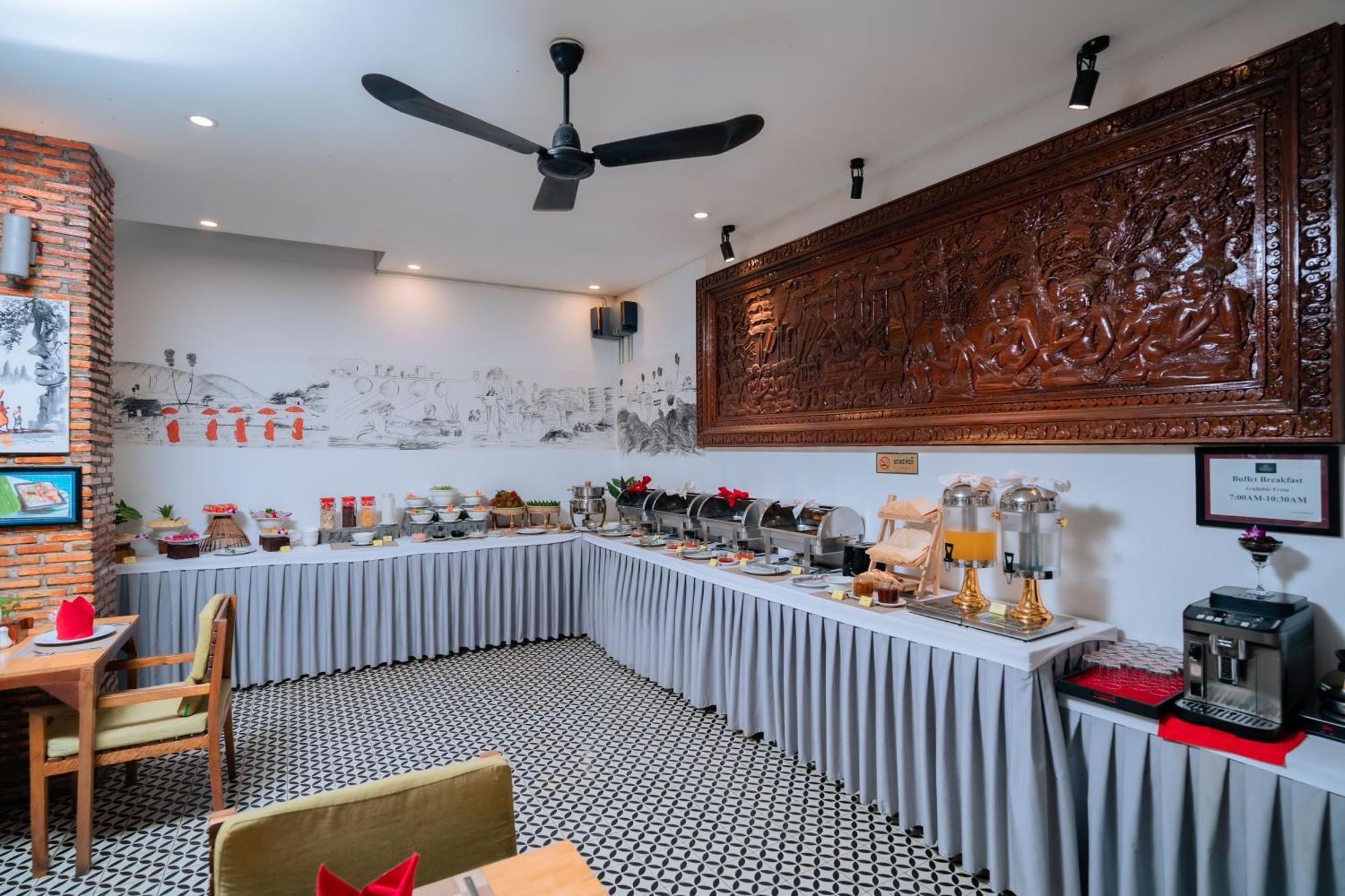 Home Chic Hotel Phnom Penh Eksteriør billede
