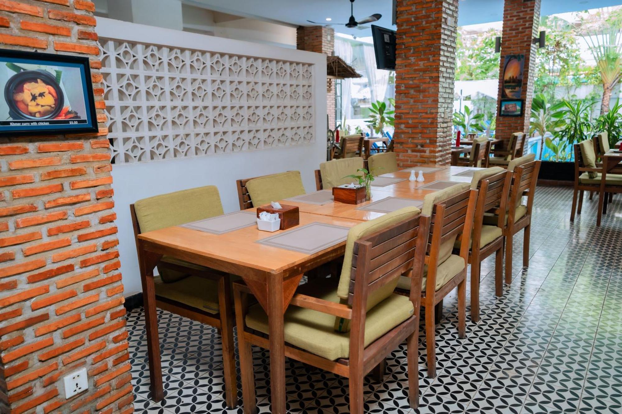 Home Chic Hotel Phnom Penh Eksteriør billede