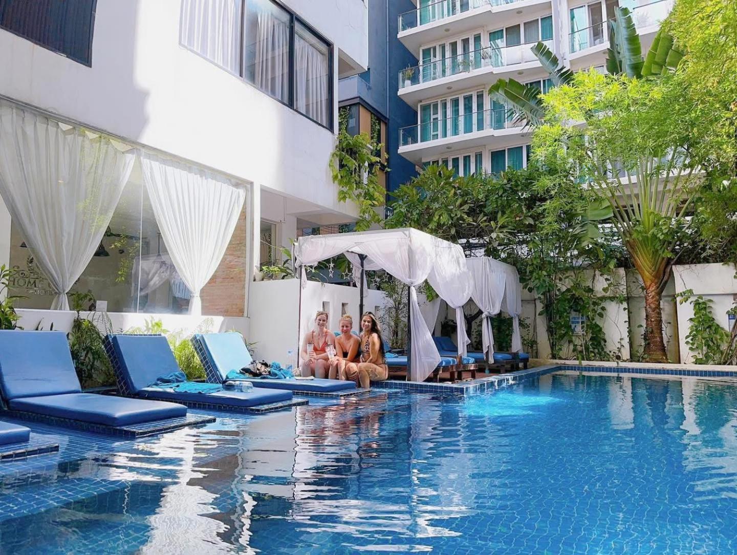 Home Chic Hotel Phnom Penh Eksteriør billede