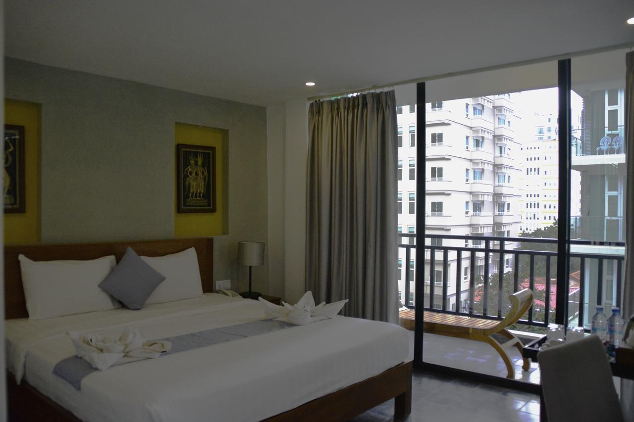 Home Chic Hotel Phnom Penh Eksteriør billede