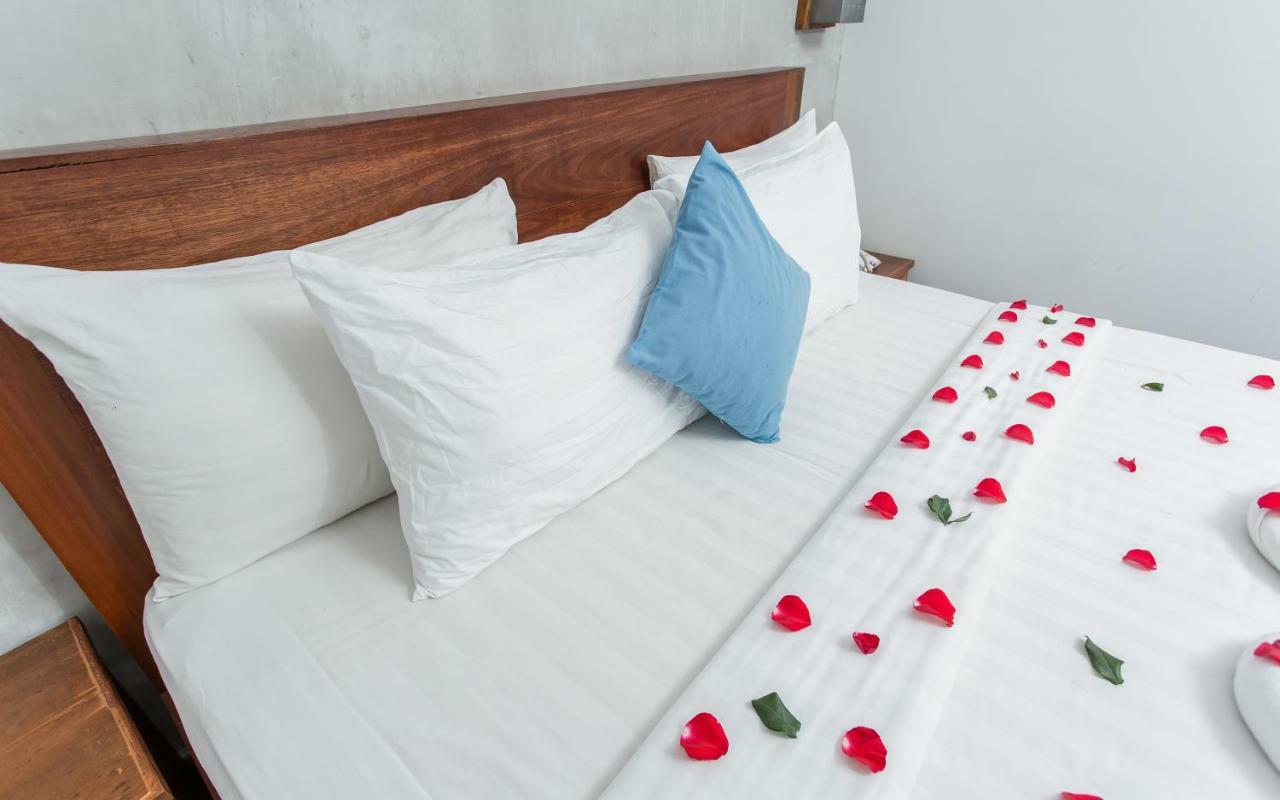Home Chic Hotel Phnom Penh Eksteriør billede