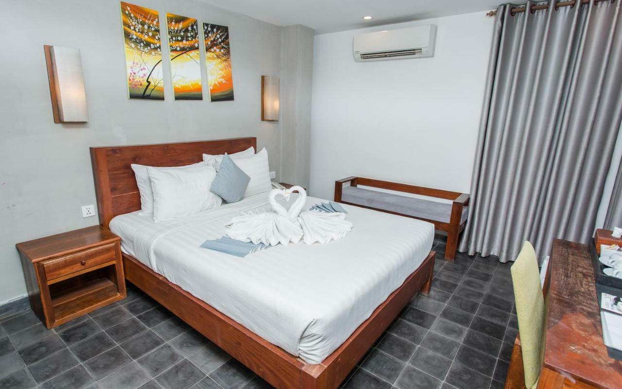 Home Chic Hotel Phnom Penh Eksteriør billede