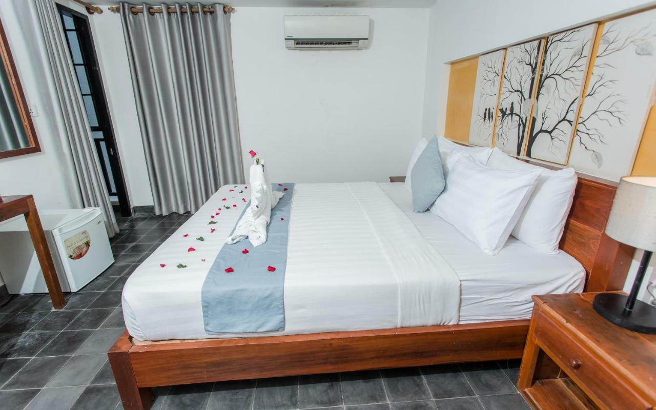 Home Chic Hotel Phnom Penh Eksteriør billede
