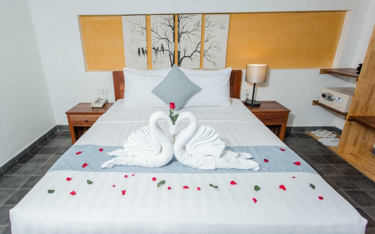 Home Chic Hotel Phnom Penh Eksteriør billede